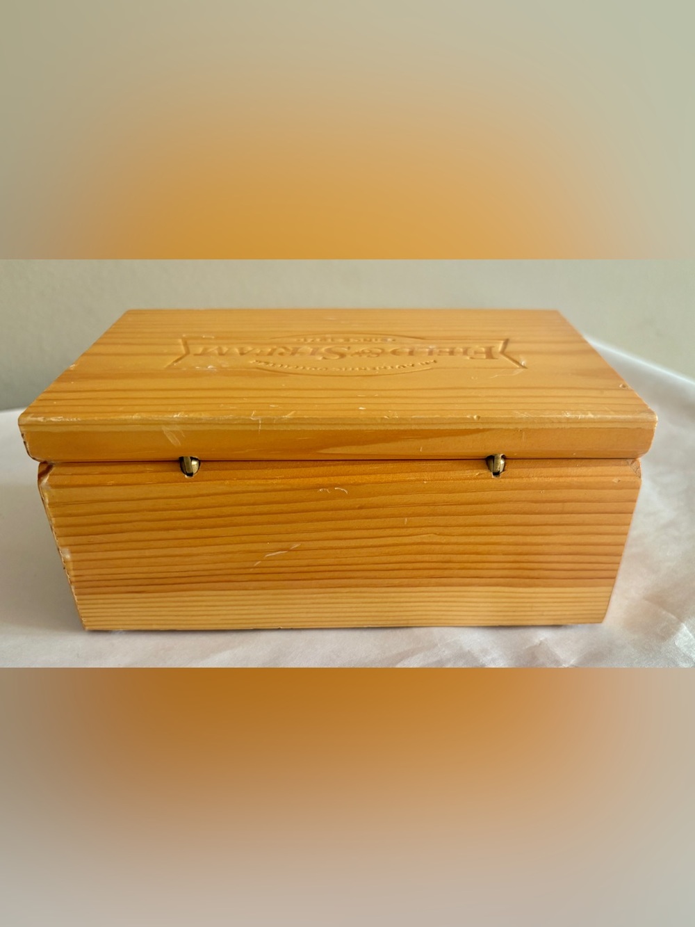 Field & Stream Rustic Wooden Storage Box - Picture 6 of 10